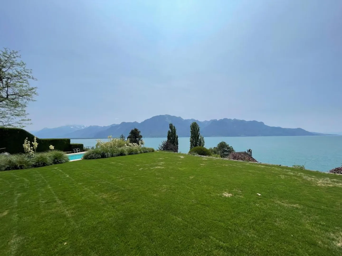 QUARTIERE RESIDENZIALE VIP - TRANQUILLO E VISTA A 180° - Foto 3 di 13