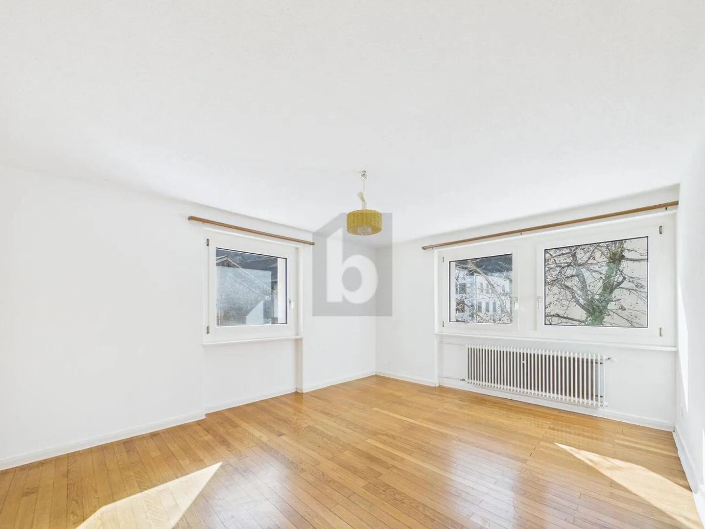 Incantevole e Centrale, con Potenziale di Investimento - Foto 5 di 6