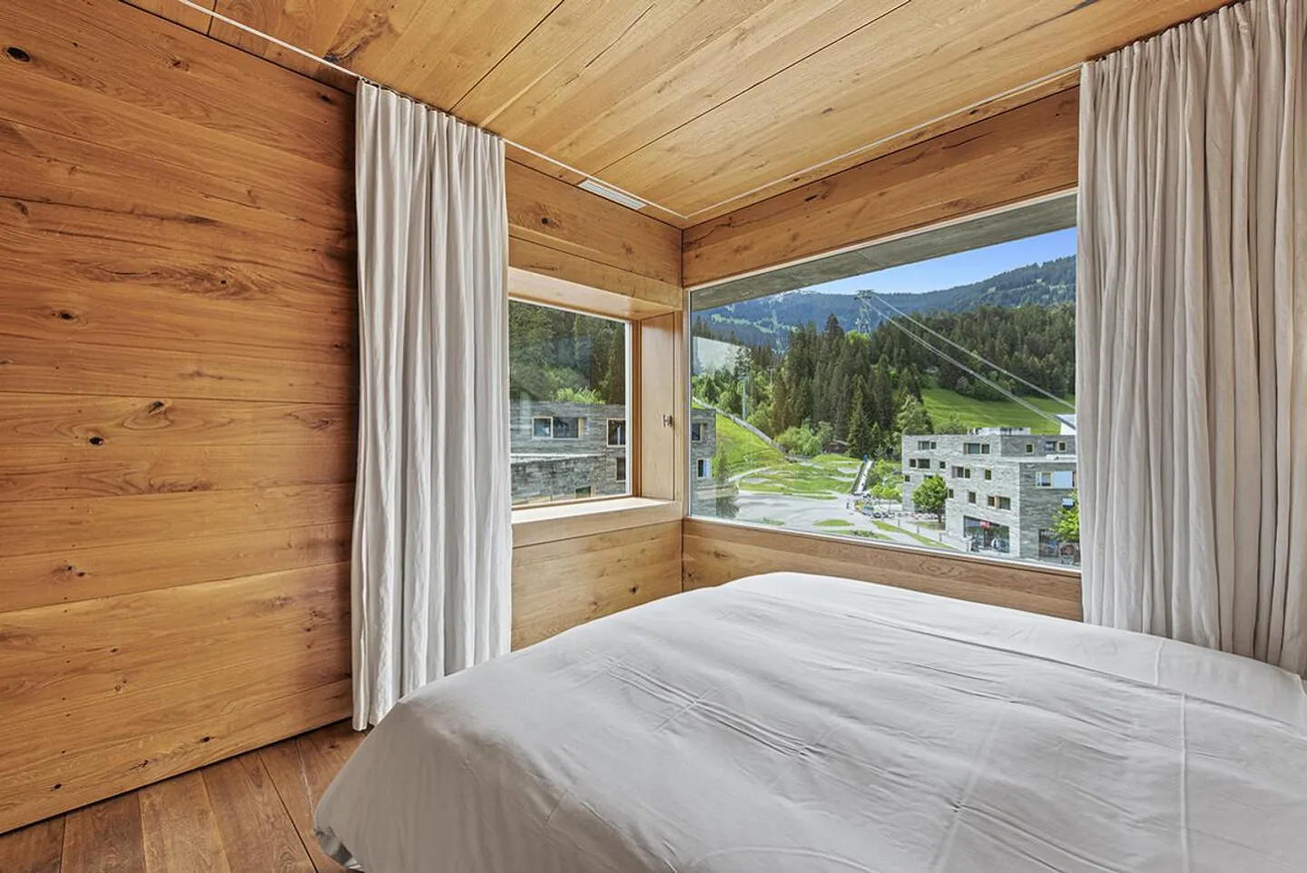 rocksresort #1: bewirtschaftete Ferienwohnung im 3. OG in Laax - Foto 2 di 6