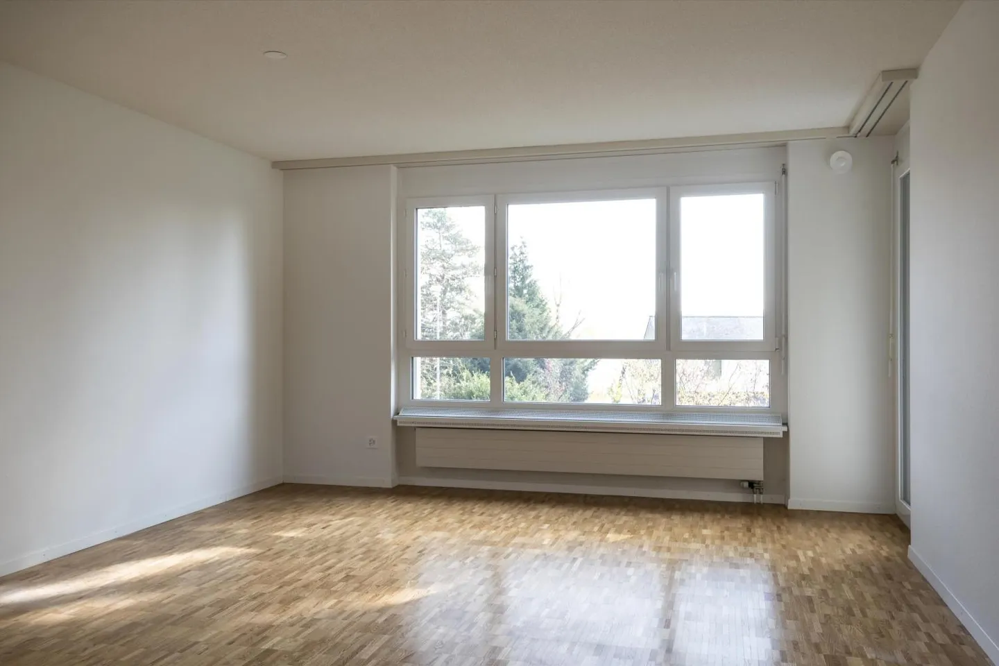 4.5 Room Apartment - Photo 1 of 9
