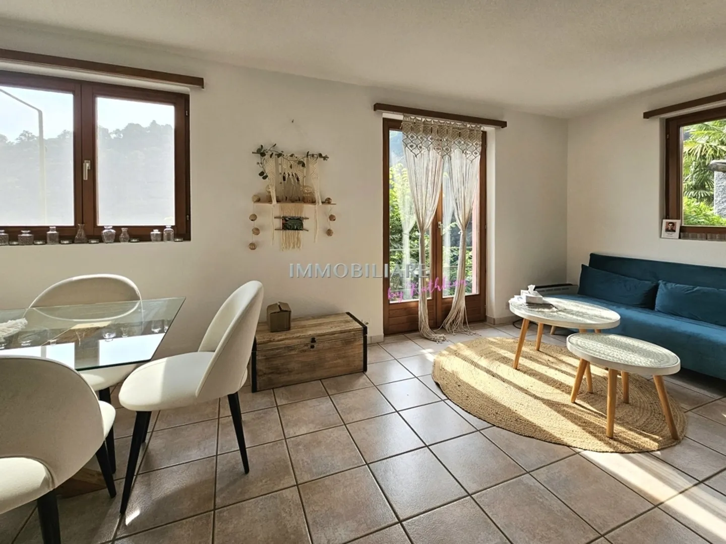 Charmentes Ferienhaus mit idyllischem Terrassengarten am Eingang zum Valle Verzasca - Foto 9 von 13