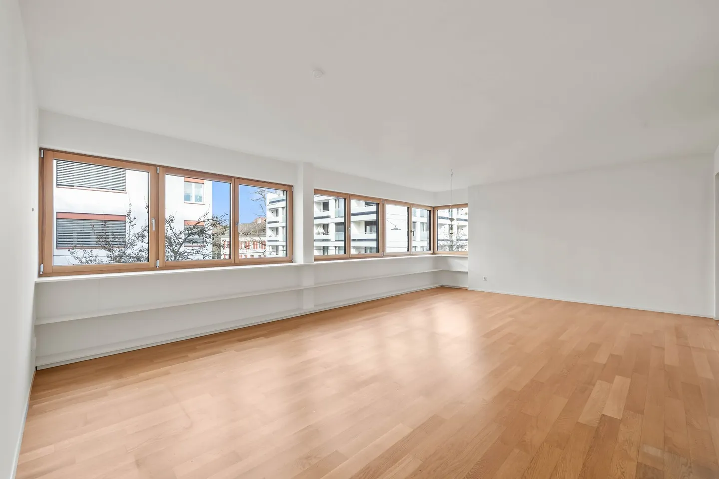 Vie spacieuse sur un étage - Appartement de 6,5 pièces au Spalentor - Photo 2 sur 19