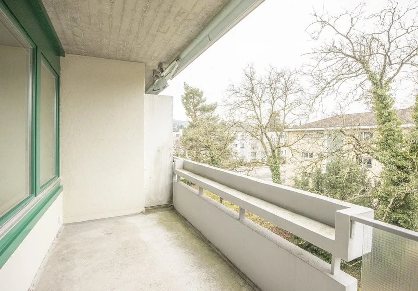 Freshly renovated apartment - Photo 3 of 6