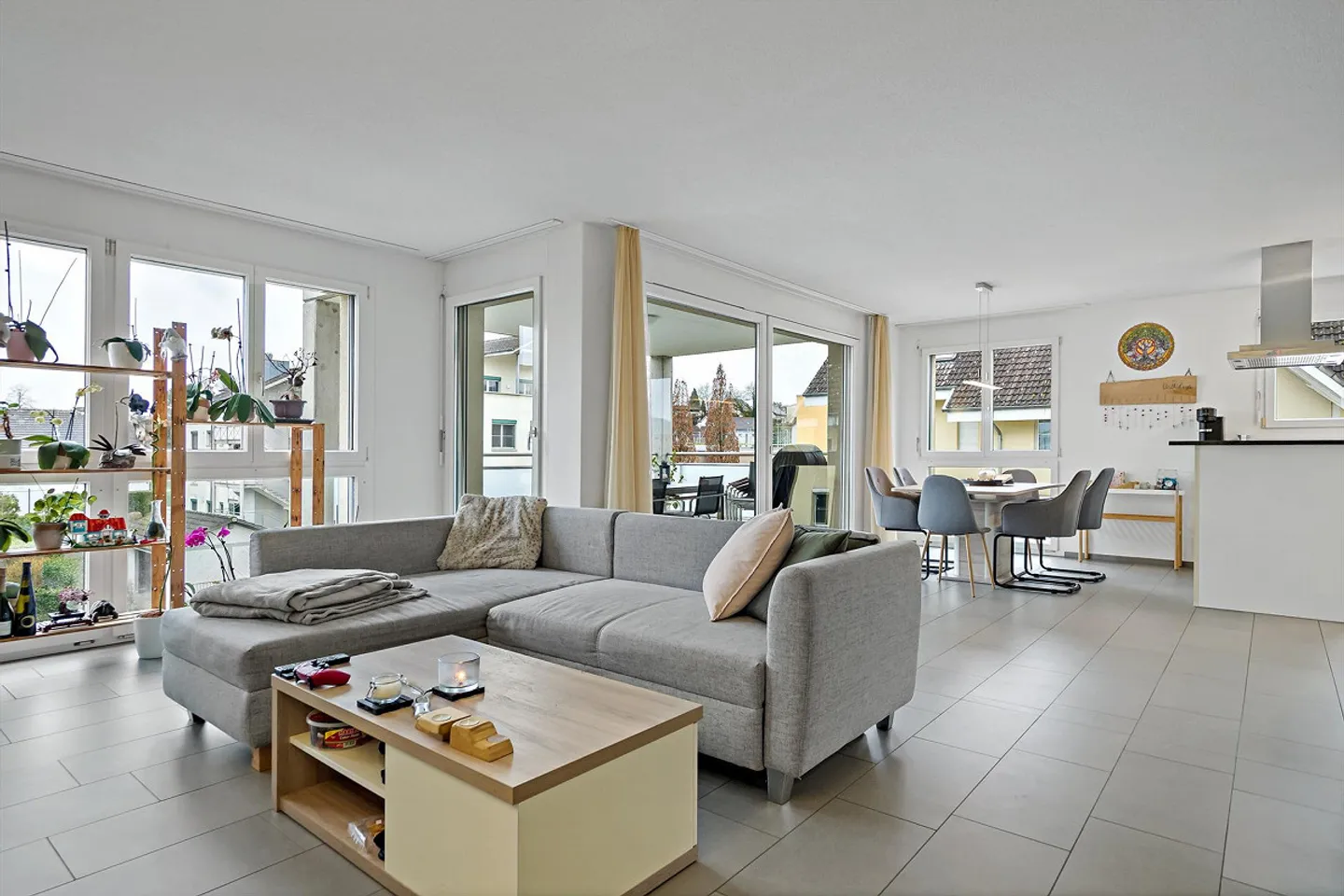 Espace pour la famille et la vie quotidienne - Photo 1 sur 13