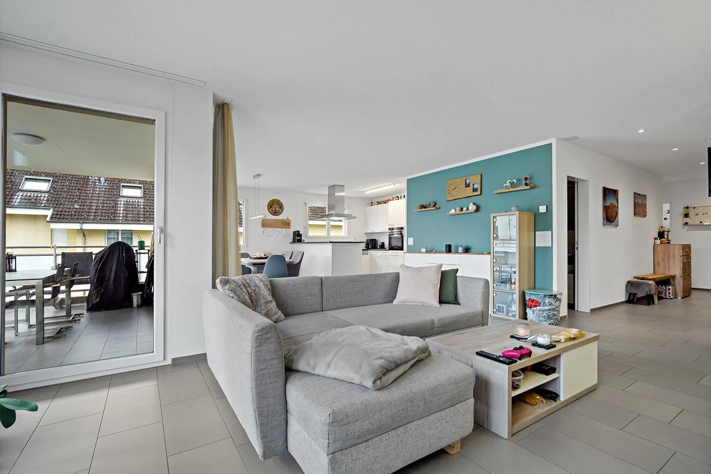 Espace pour la famille et la vie quotidienne - Photo 4 sur 13