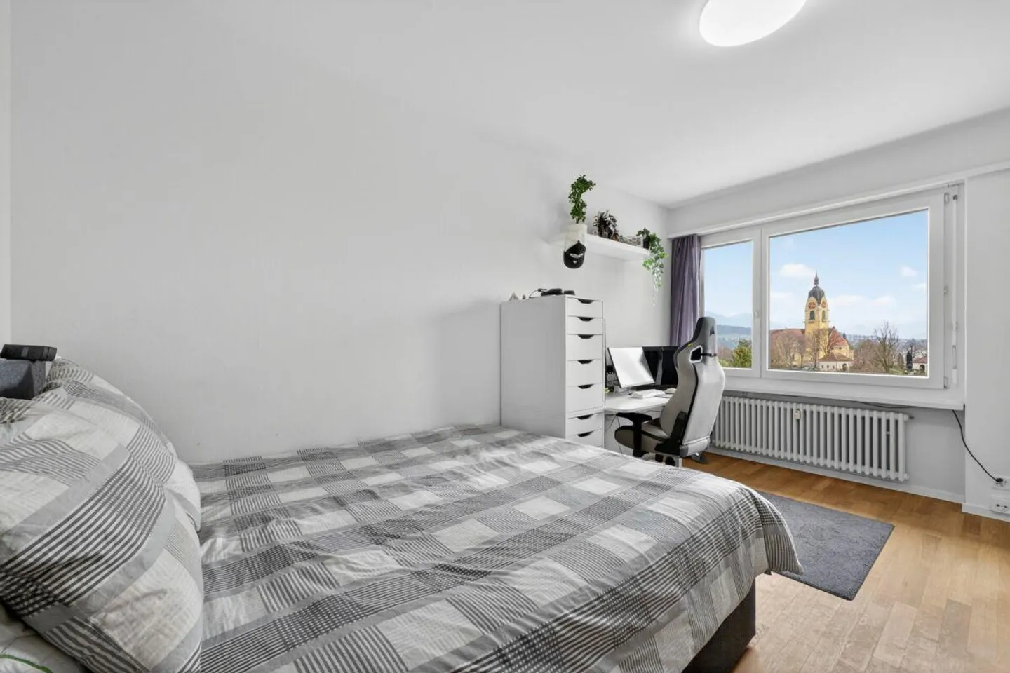 Your new home with mountain panorama - Photo 4 of 7