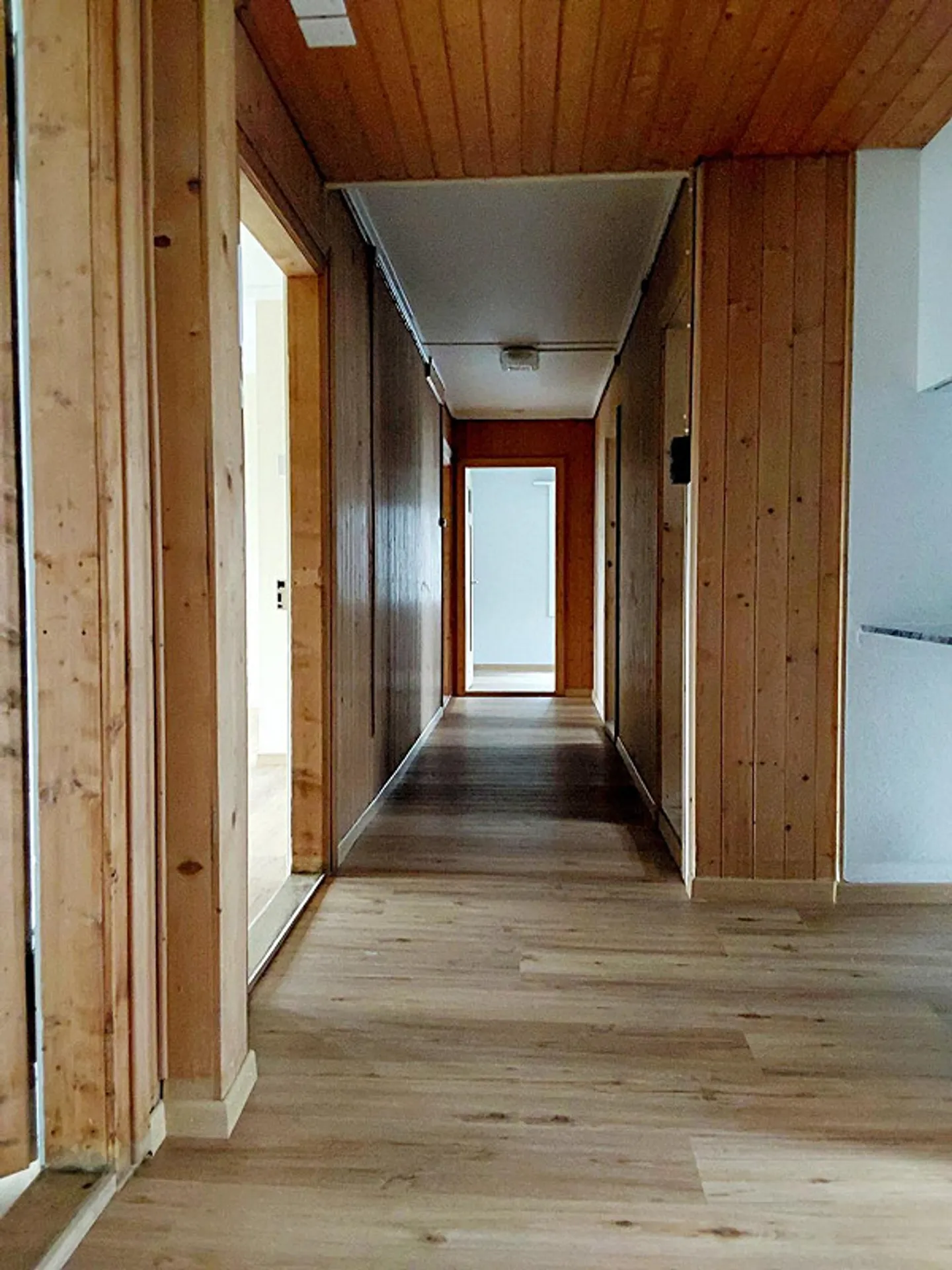 4.5 Room Apartment - Photo 4 of 12