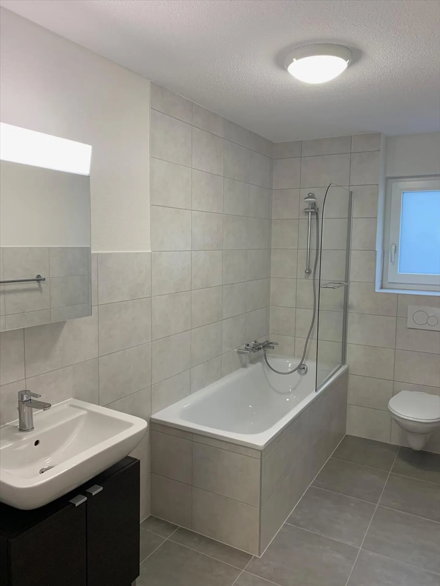 Apartment - Photo 6 of 7