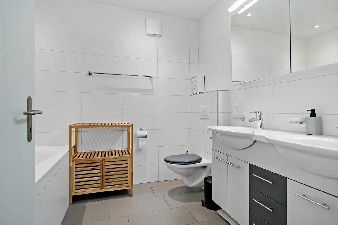 Espace pour la famille et la vie quotidienne - Photo 9 sur 13