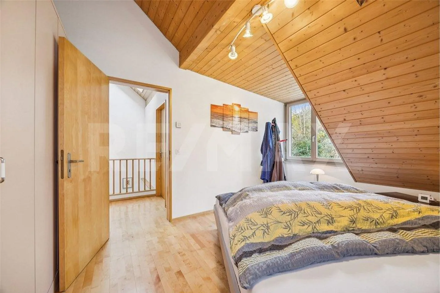 Maison individuelle de 6½ pièces dans un emplacement ensoleillé avec vue - Photo 13 sur 13