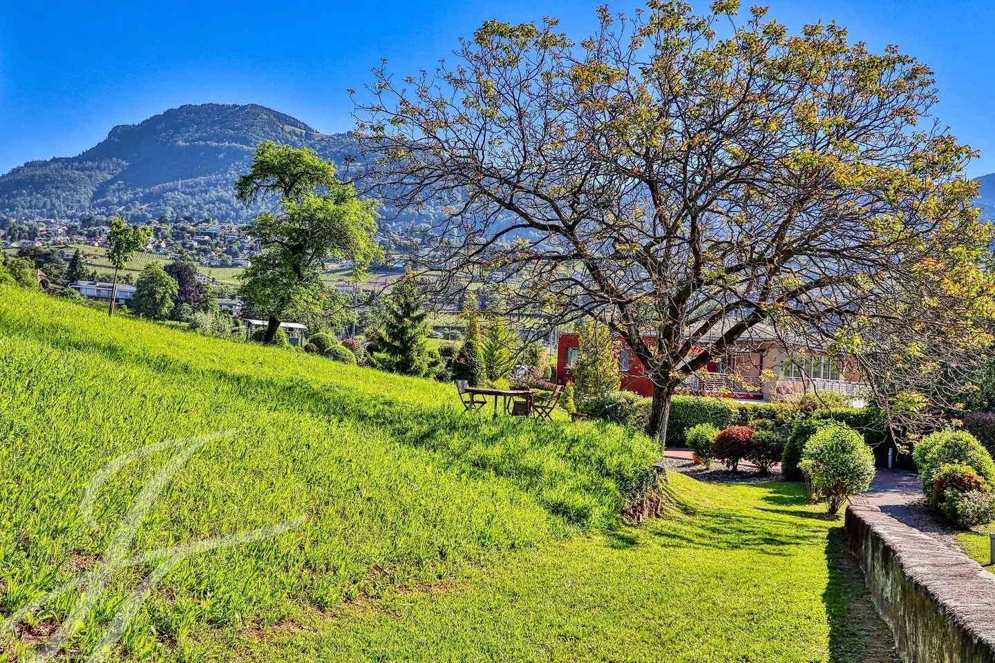 ESCLUSIVO!! Appartamento di 4,5 locali con volumi impressionanti - Foto 16 di 17