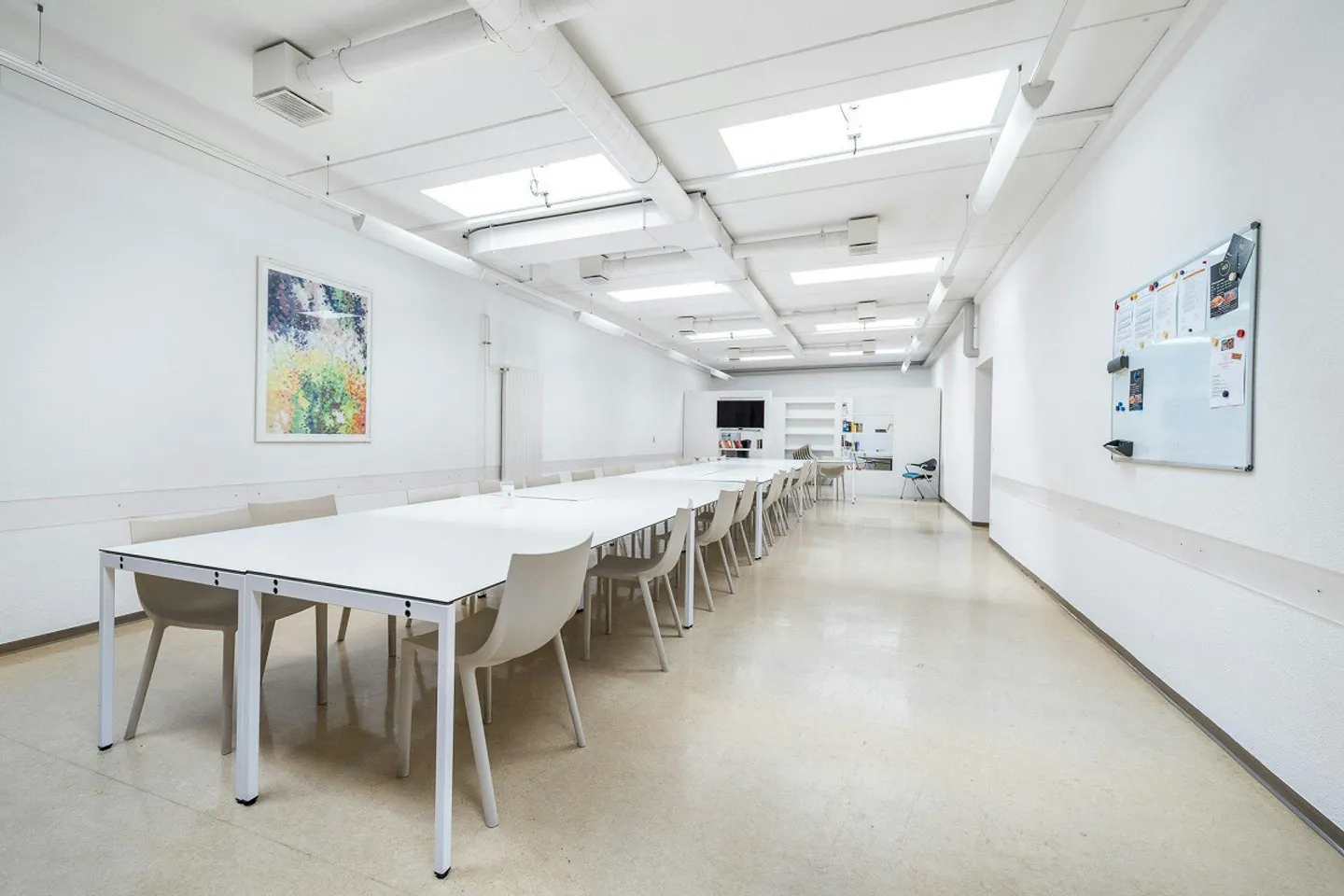 Geräumige Shedhalle mit Büro - Foto 12 von 12