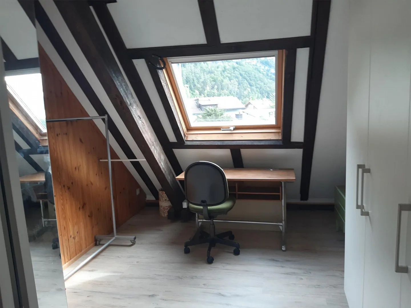 Attico elegantemente restaurato e completamente arredato - Foto 7 di 15