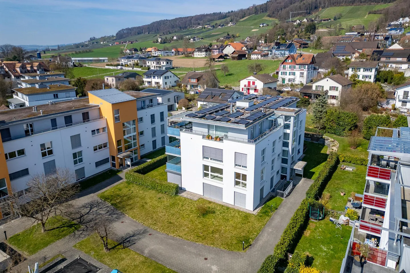 Geräumige Wohnung in Zentrumsnähe - Foto 3 von 18