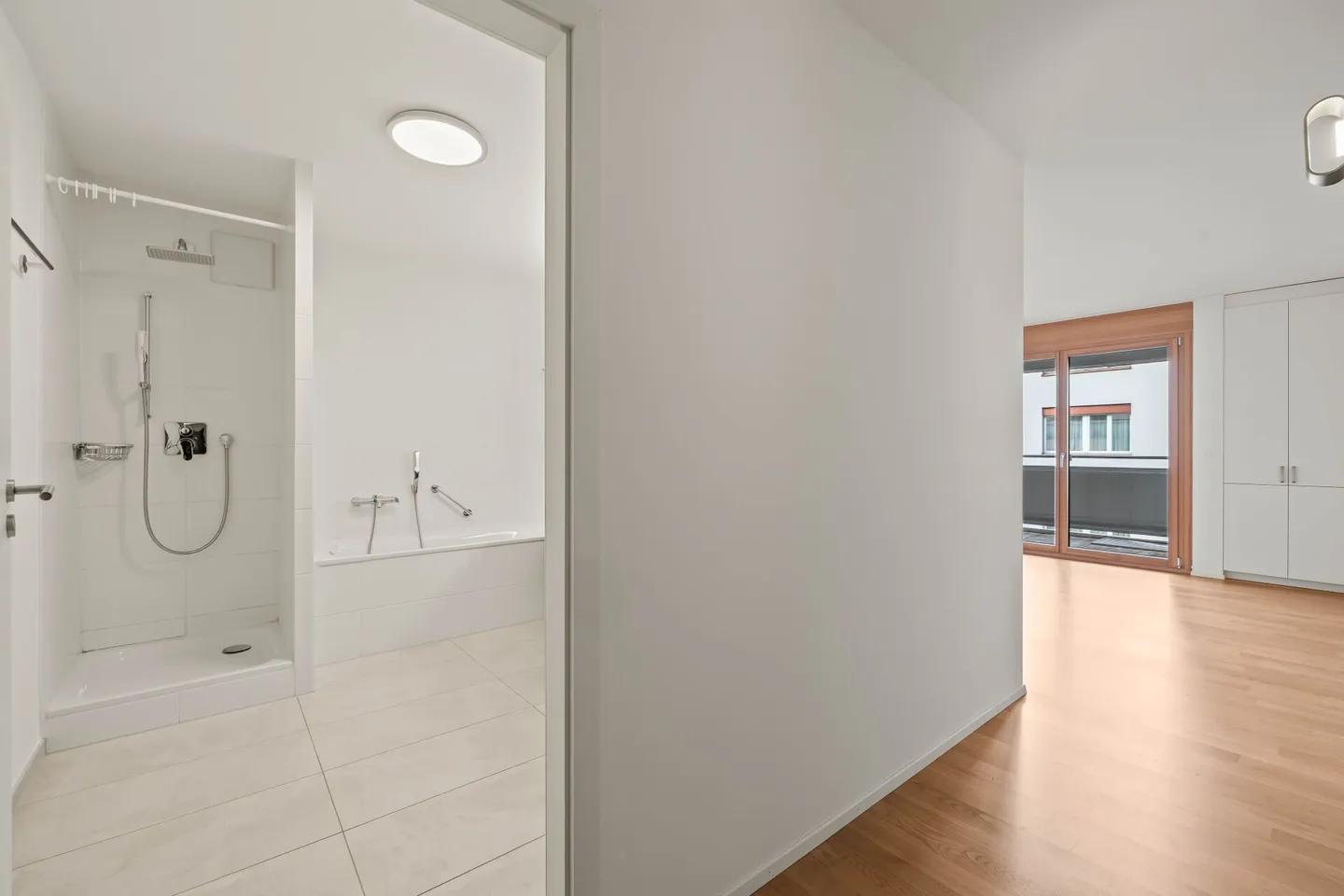 Vie spacieuse sur un étage - Appartement de 6,5 pièces au Spalentor - Photo 8 sur 19