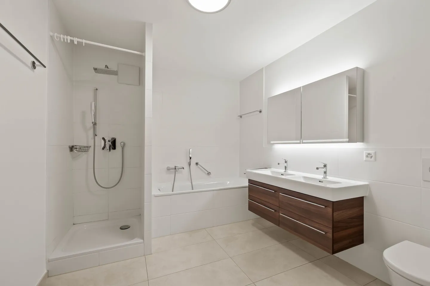 Vie spacieuse sur un étage - Appartement de 6,5 pièces au Spalentor - Photo 9 sur 19