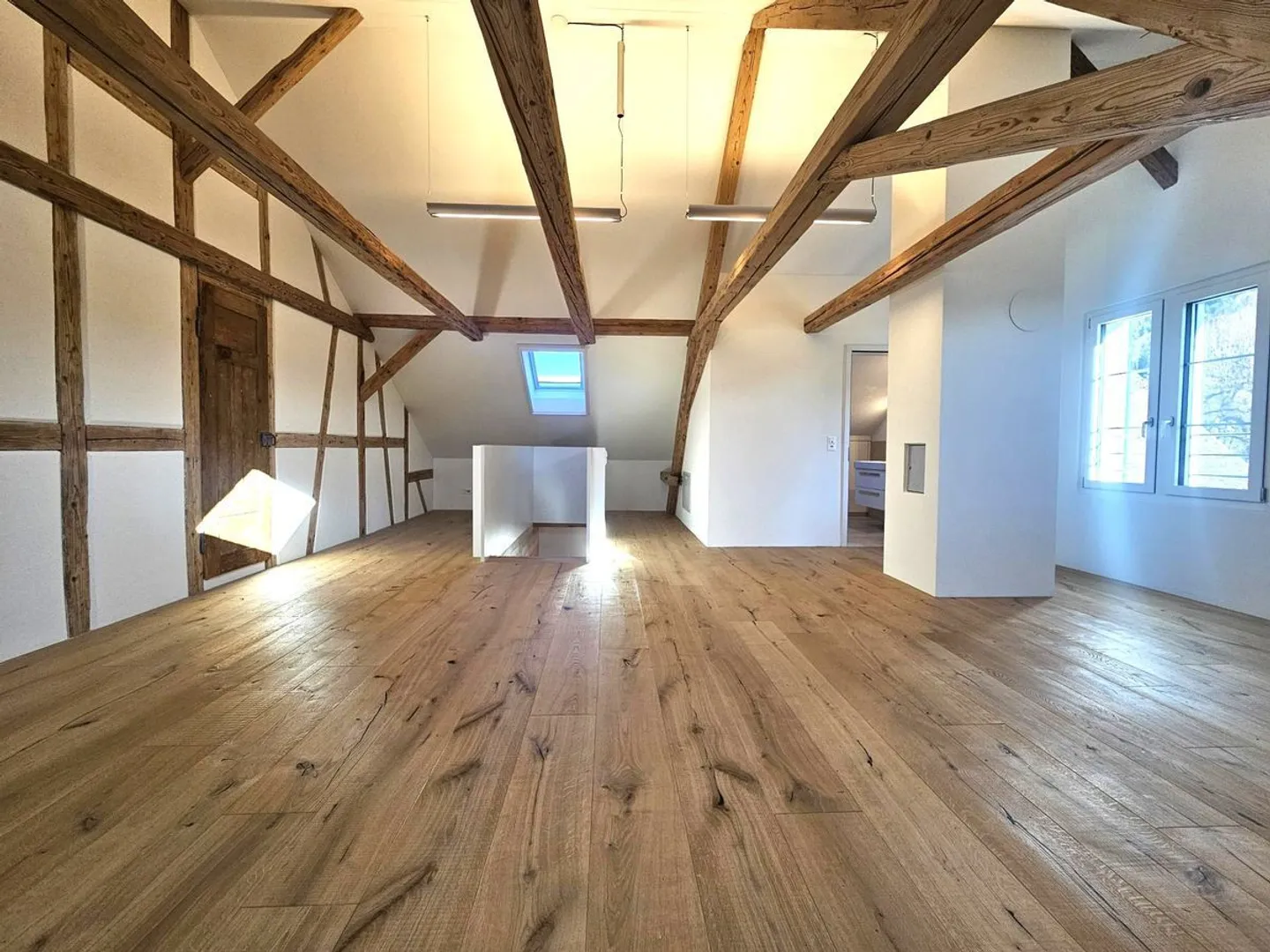 MAISON DE FIN DE RANGÉE RÉNOVÉE POUR LES AMOUREUX DE LA NATURE ET DU CONFORT - Photo 3 sur 13