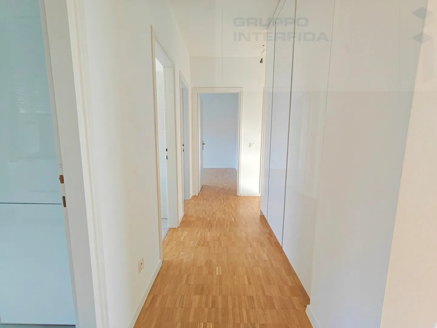 APPARTEMENT LUMINEUX DE 3,5 PIÈCES À MORBIO INFERIORE - Photo 5 sur 12