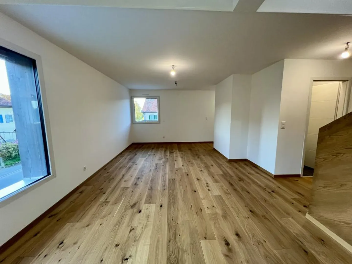 Stunning new duplex with 4.5 rooms - Photo 2 of 13