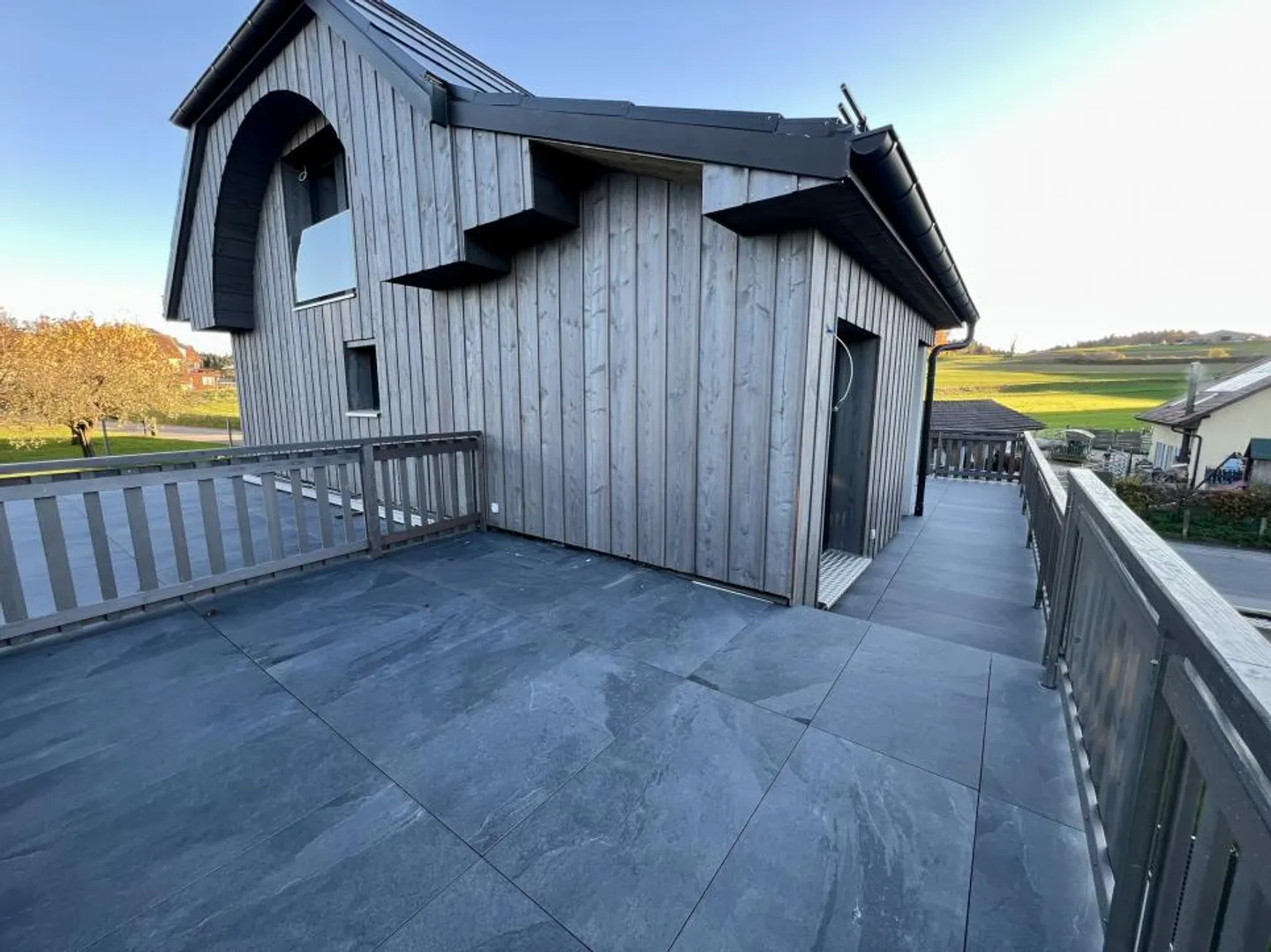 Stunning new duplex with 4.5 rooms - Photo 9 of 13