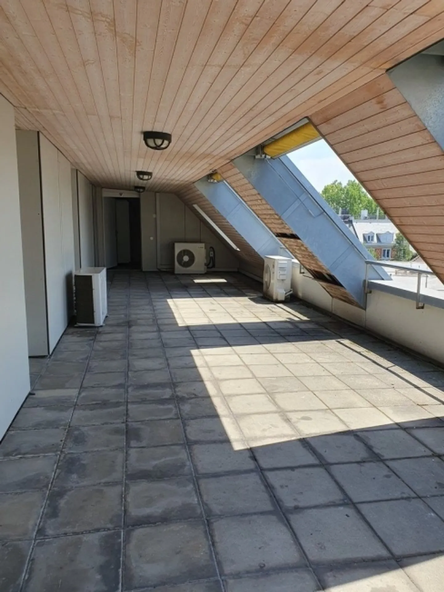 Büroräume im 6. Stockwerk zur Miete! - Foto 11 von 11