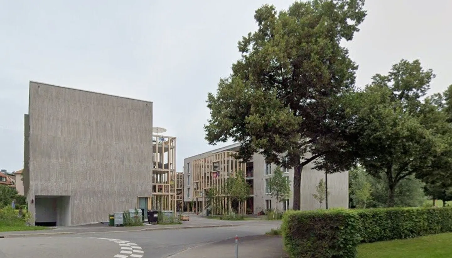 Place de stationnement à louer dans un emplacement central à Berne - Photo 2 sur 2