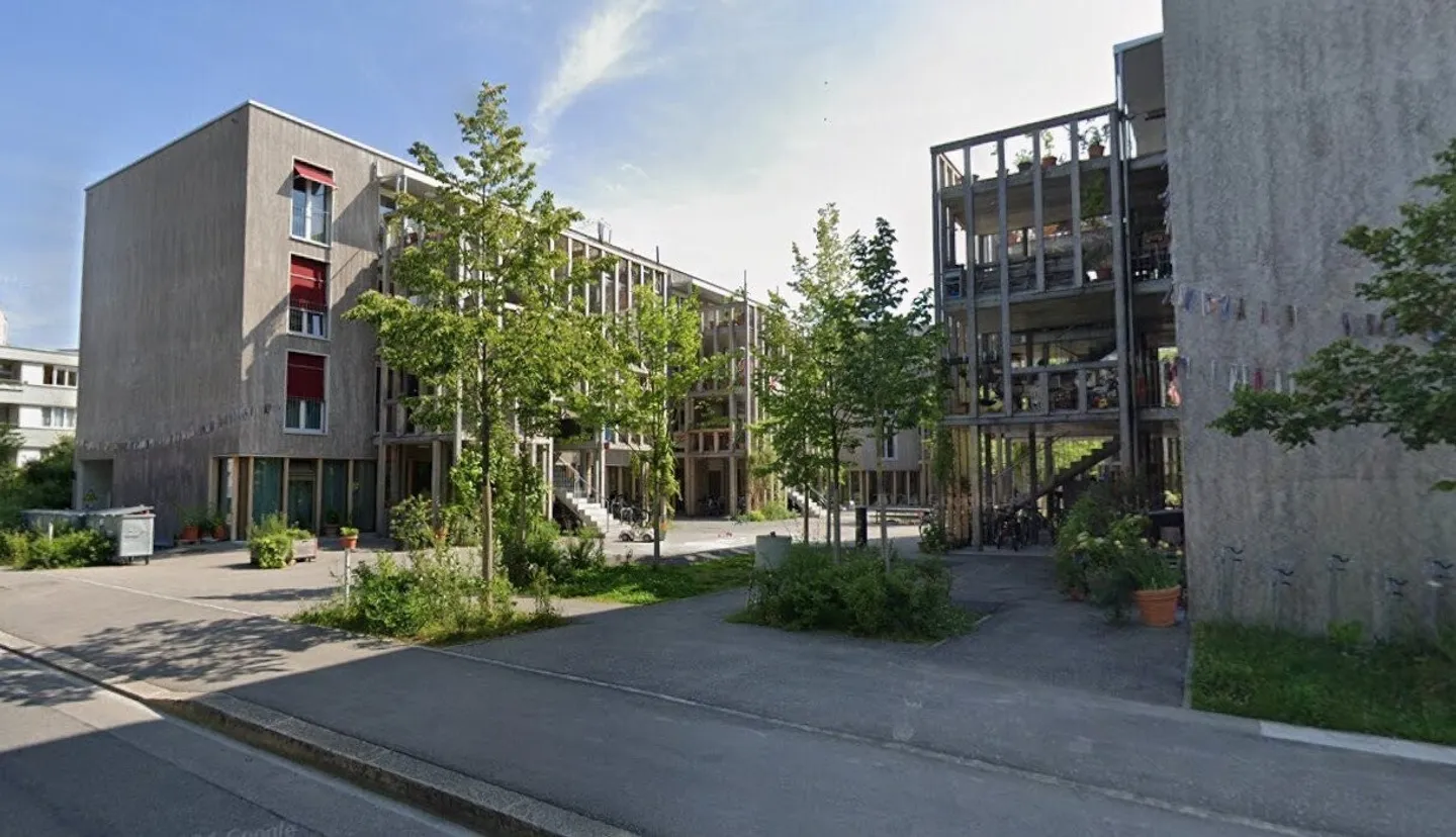 Place de stationnement à louer dans un emplacement central à Berne - Photo 1 sur 2