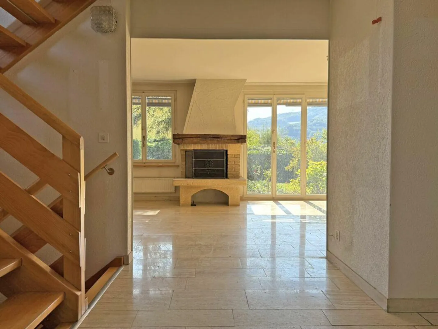 Casa unifamiliare a schiera di 5,5 stanze - Foto 4 di 14