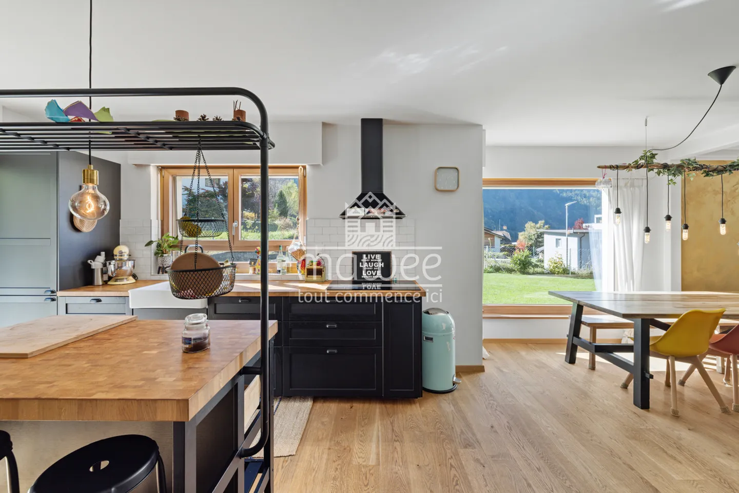 Aux Valettes, calm and space for a fulfilling family life - Photo 4 of 12