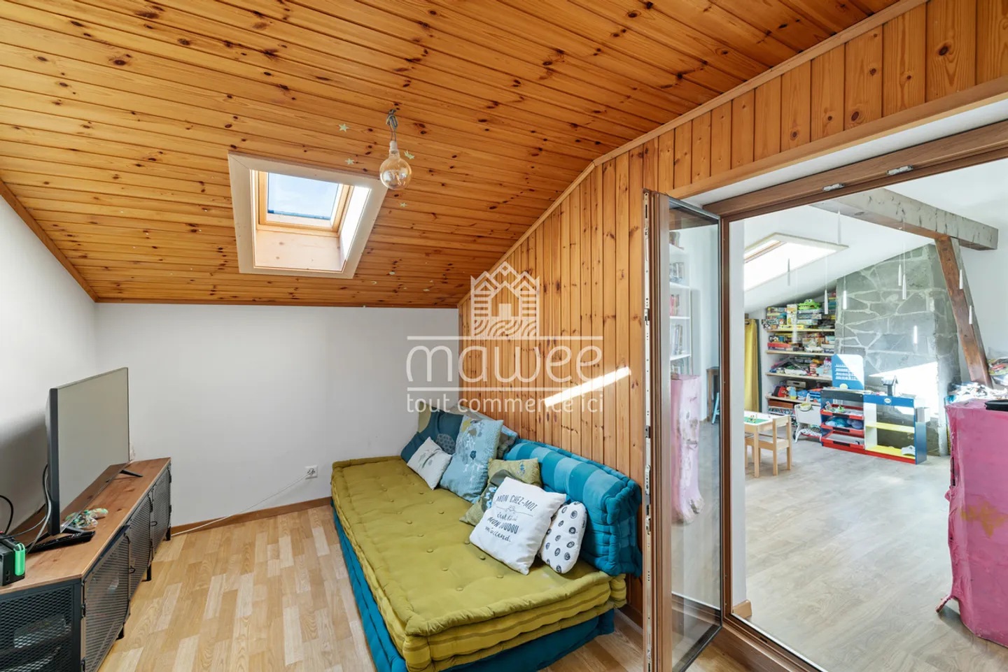 Aux Valettes, calm and space for a fulfilling family life - Photo 7 of 12