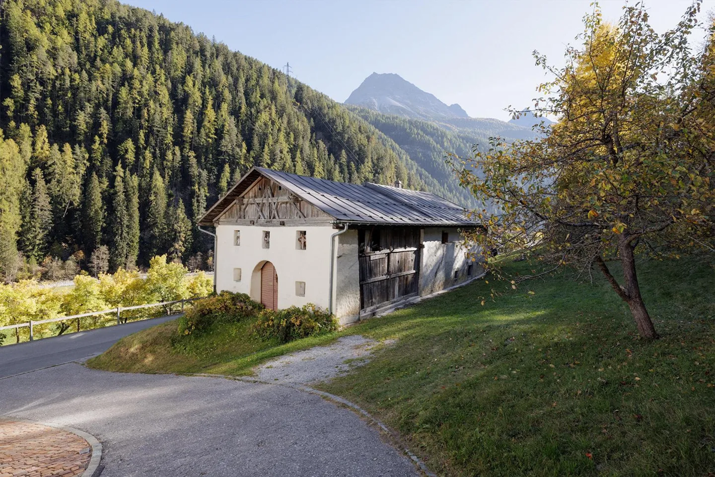 Chasa La Collina - Une maison engadinoise avec grange et histoire - Photo 1 sur 9