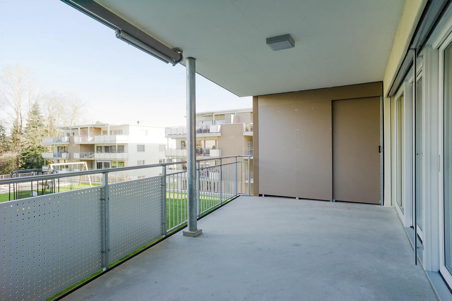 Stylish Apartment in the Green - Photo 8 of 8