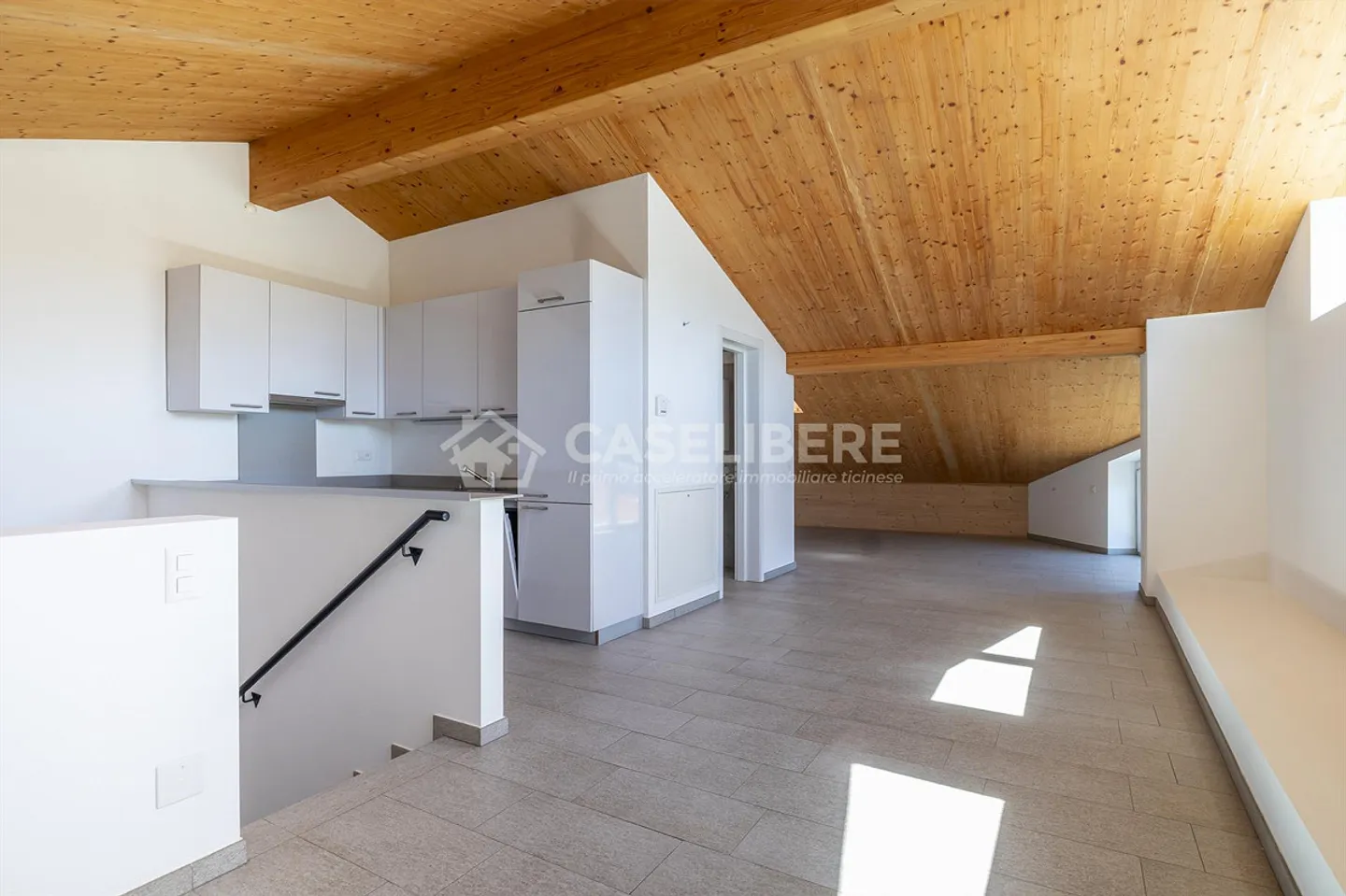 ELEGANT 2-ROOM ATTIC IN MANNO - Photo 1 of 10