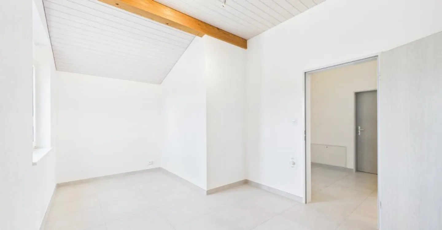 Duplexwohnung mit Fitnessraum - Foto 4 von 13