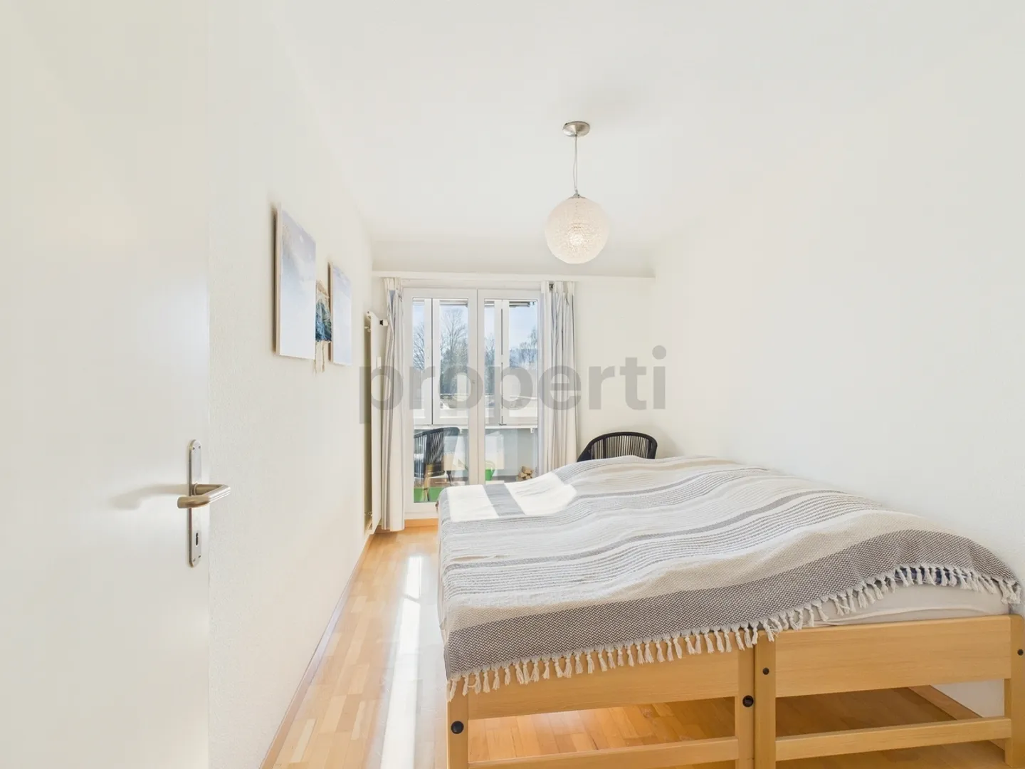 Appartement lumineux de 4,5 pièces avec balcon à Frauenfeld - Photo 5 sur 13