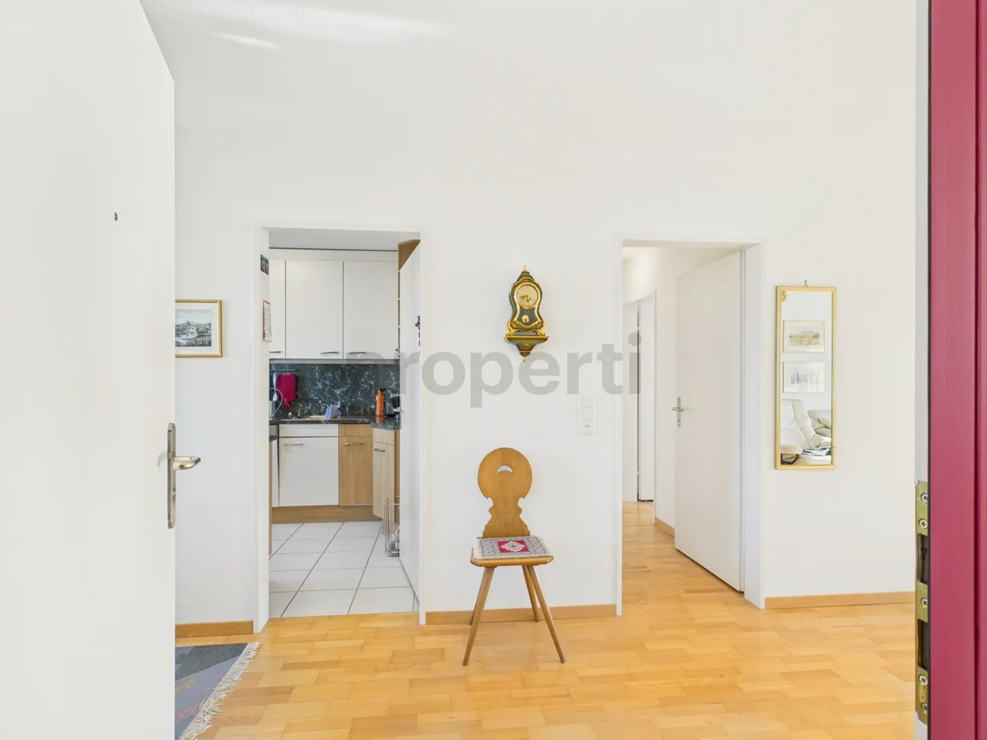 Appartement lumineux de 4,5 pièces avec balcon à Frauenfeld - Photo 8 sur 13