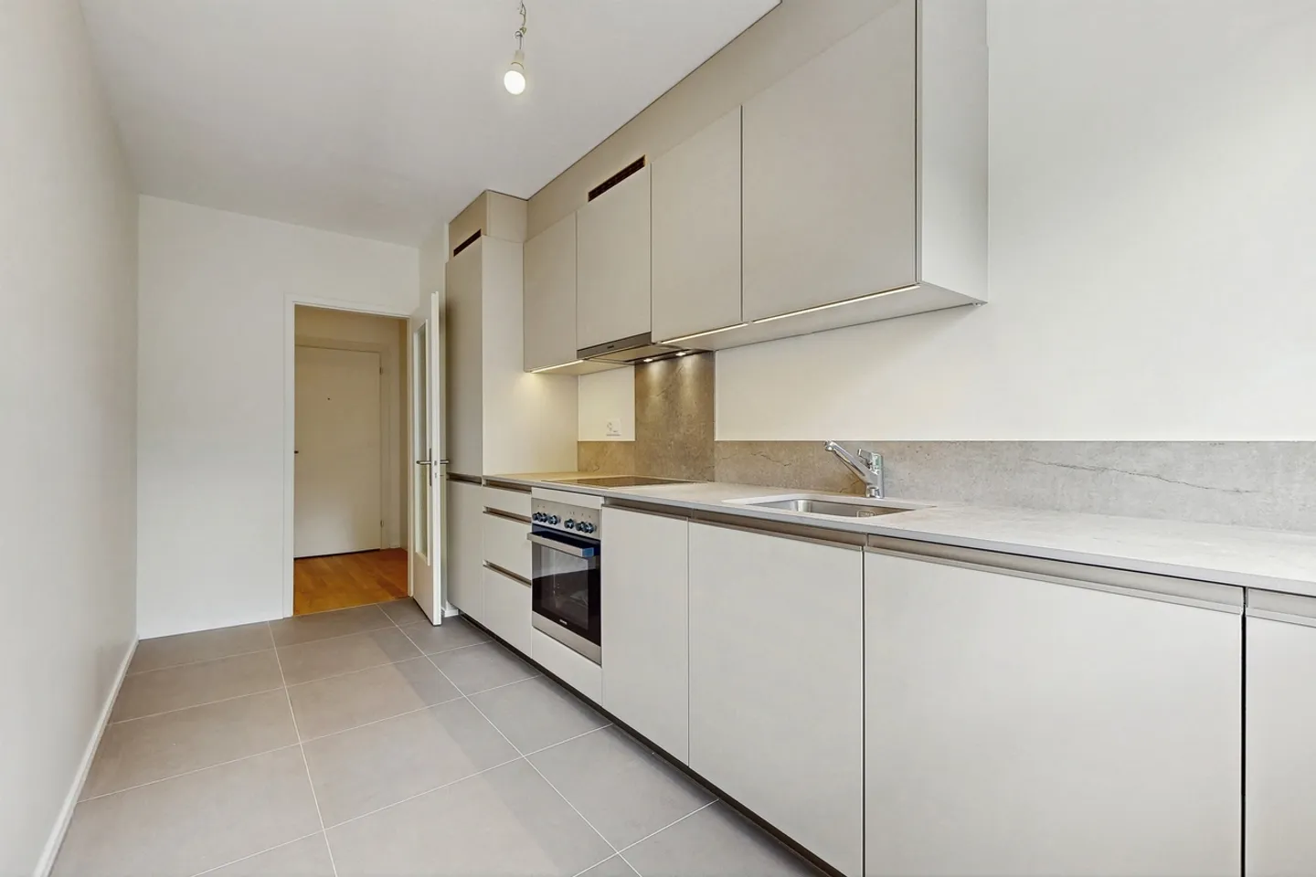 Charmante Wohnung mit Balkon - Foto 5 von 8