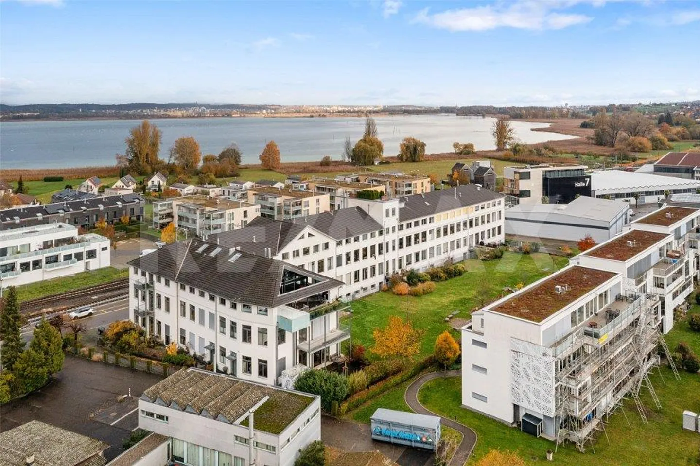 Bellissimo loft con vista sul lago - Foto 3 di 13