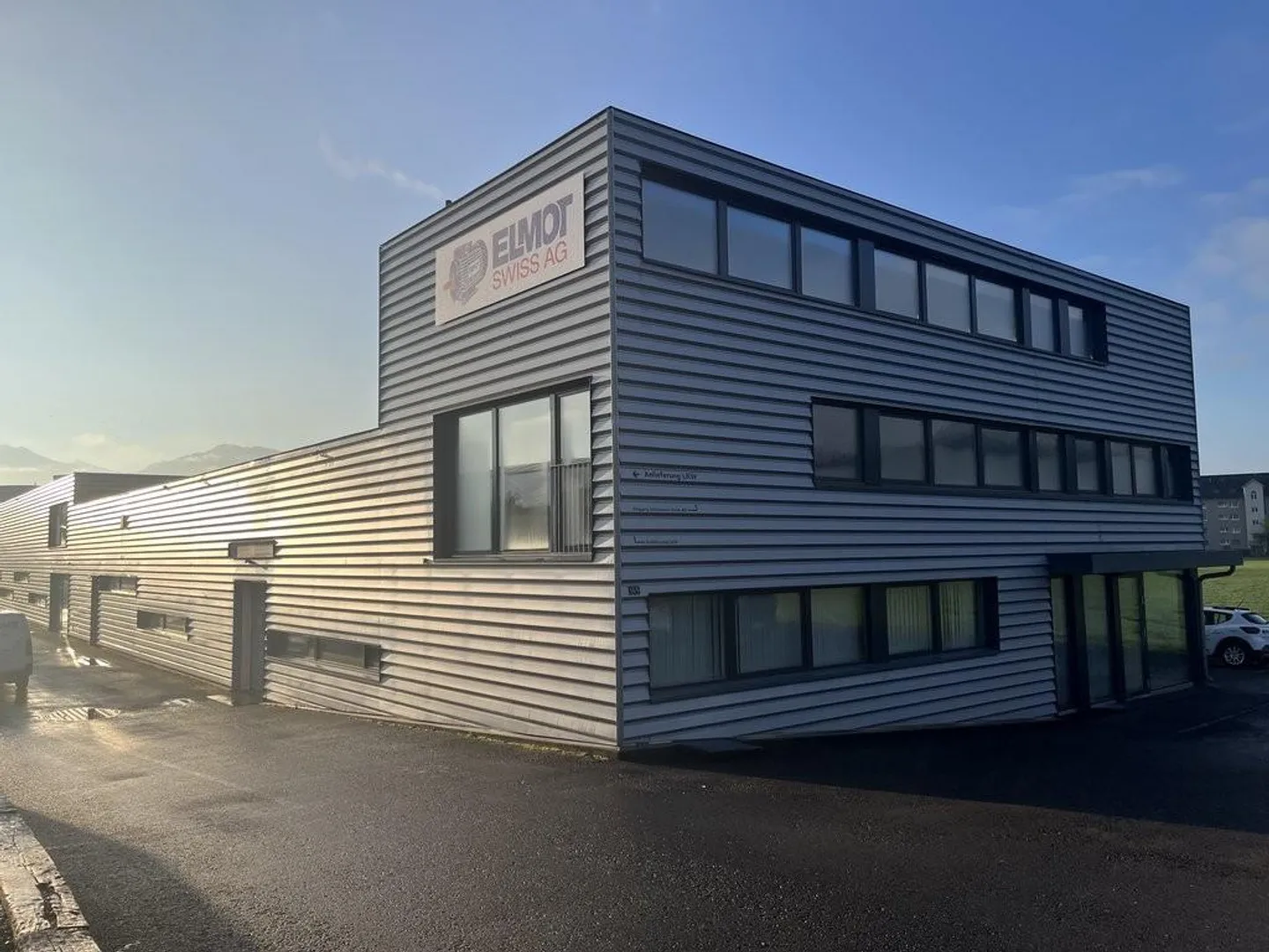 Geräumige Büroräume zu vermieten - Foto 1 von 5