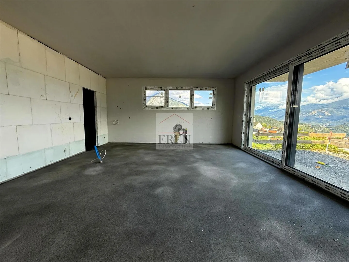 Bell'appartamento di 5,5 stanze con vista mozzafiato a Erde (Conthey) in vendita - Ultimo appartamento disponibile - Foto 9 di 13