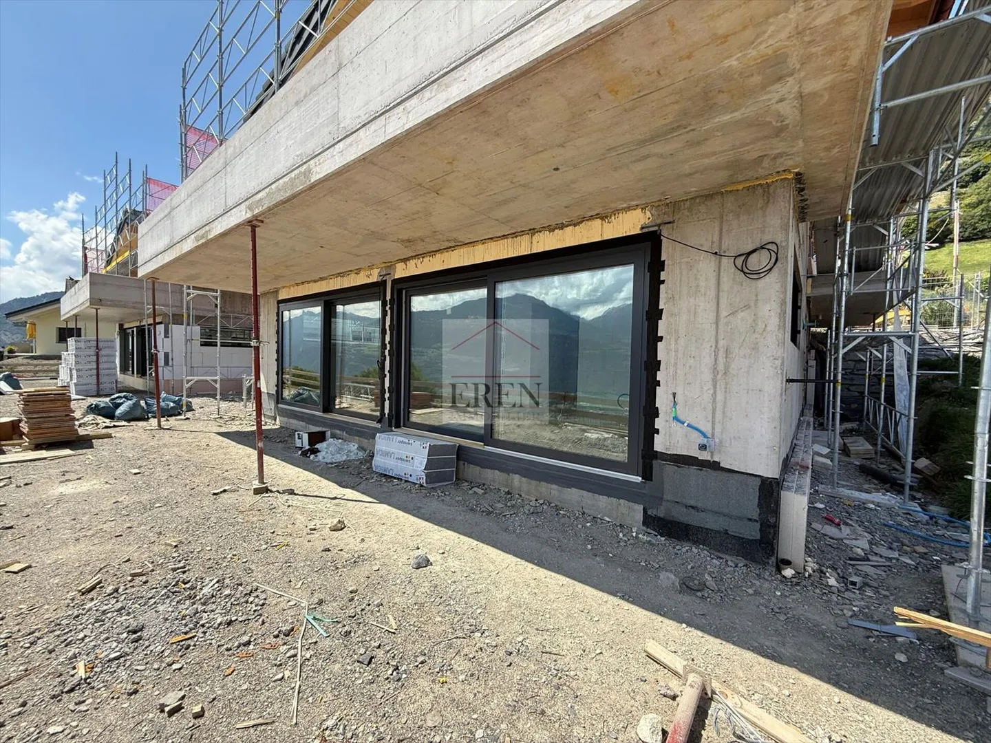 Bell'appartamento di 5,5 stanze con vista mozzafiato a Erde (Conthey) in vendita - Ultimo appartamento disponibile - Foto 12 di 13