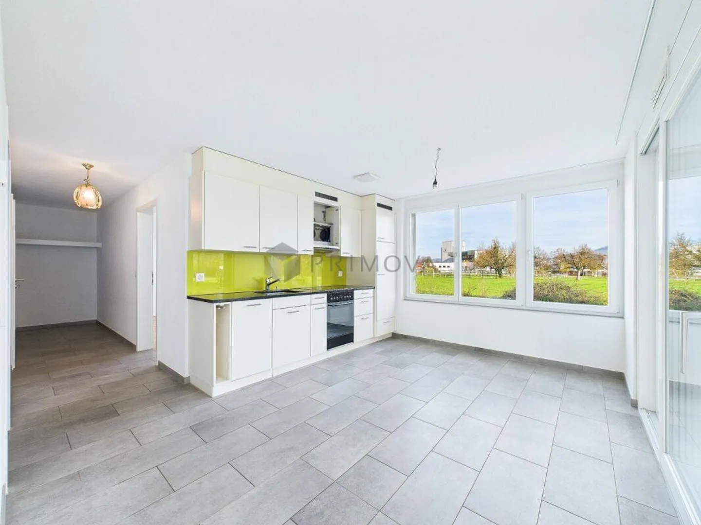 Architecture spatiale réussie avec jardin privé - Photo 4 sur 8