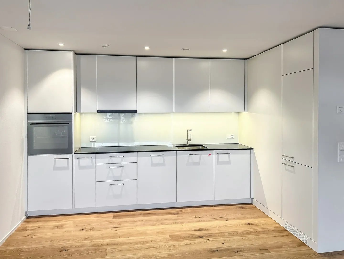 Appartement moderne 2.5 pièces - Photo 2 sur 6