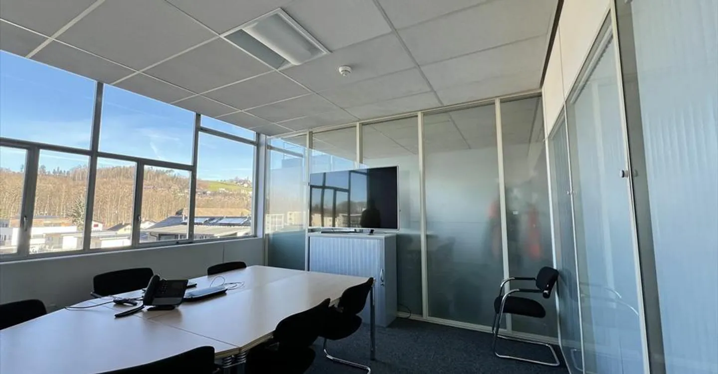 Offices | 100m2 | good access possibilities - Photo 2 of 5