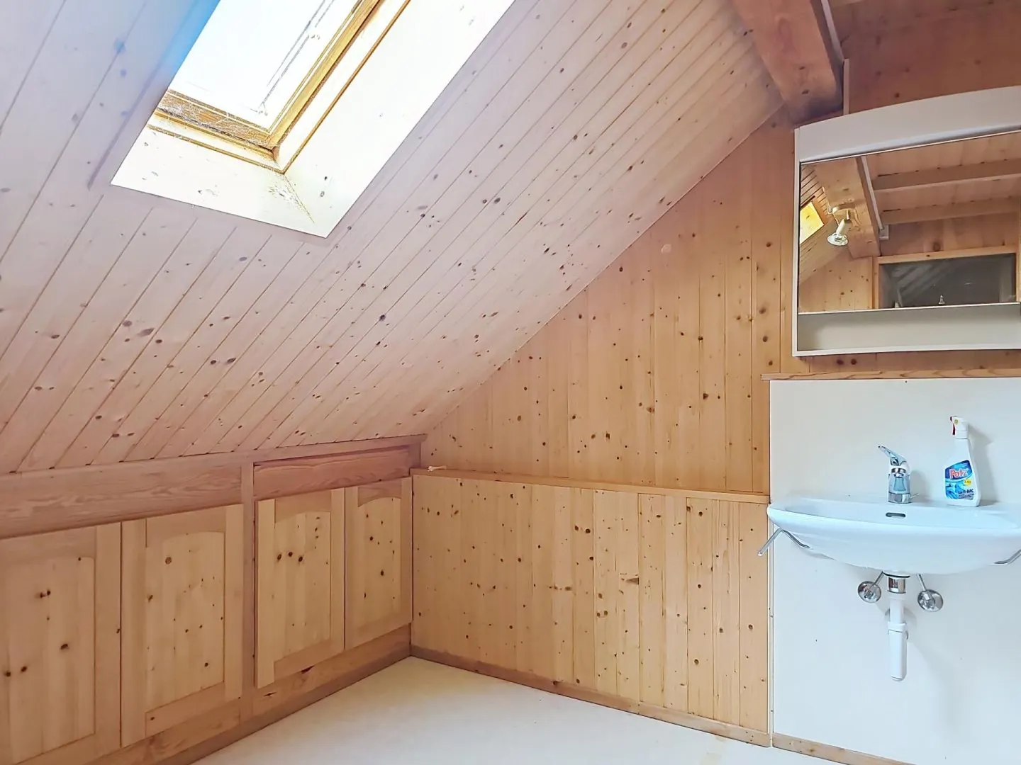 Maison 7 pièces à St-Imier - Photo 16 sur 25