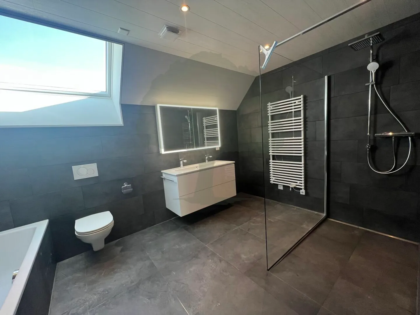 Superbes Minergie P Einfamilienhaus von 200m2 in Porrentruy - Foto 6 von 11