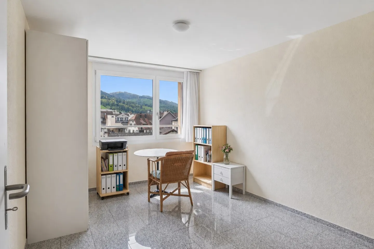 Attico di classe superiore con piano privato e terrazza sul tetto di 50 m² - Foto 6 di 9