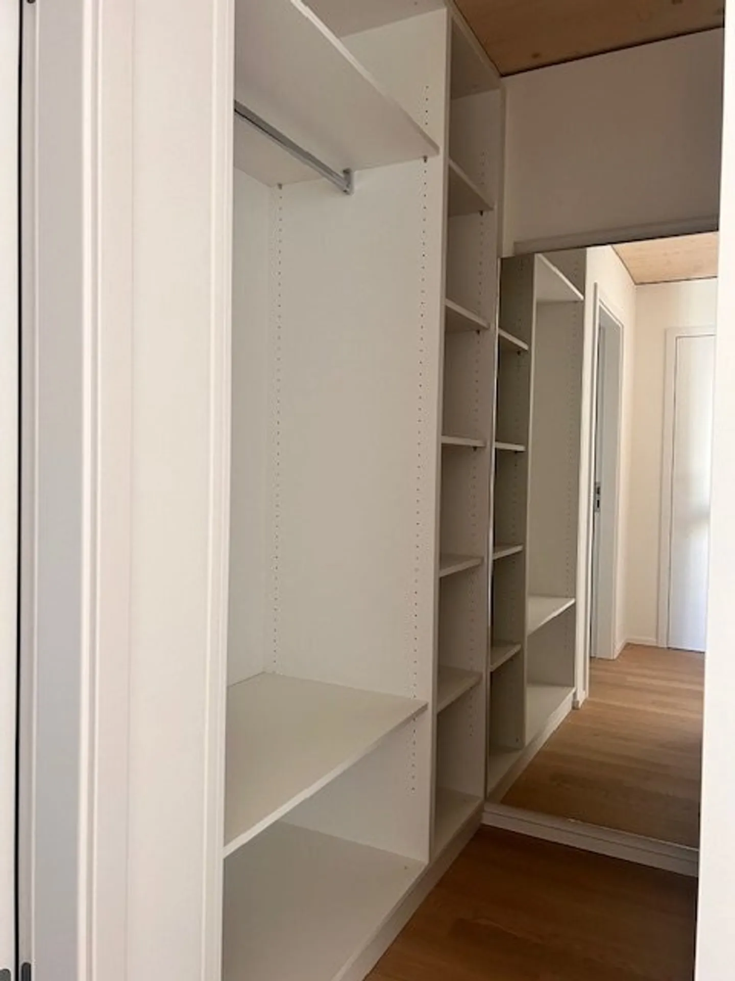 Erdgeschosswohnung mit Garten - Foto 6 von 11