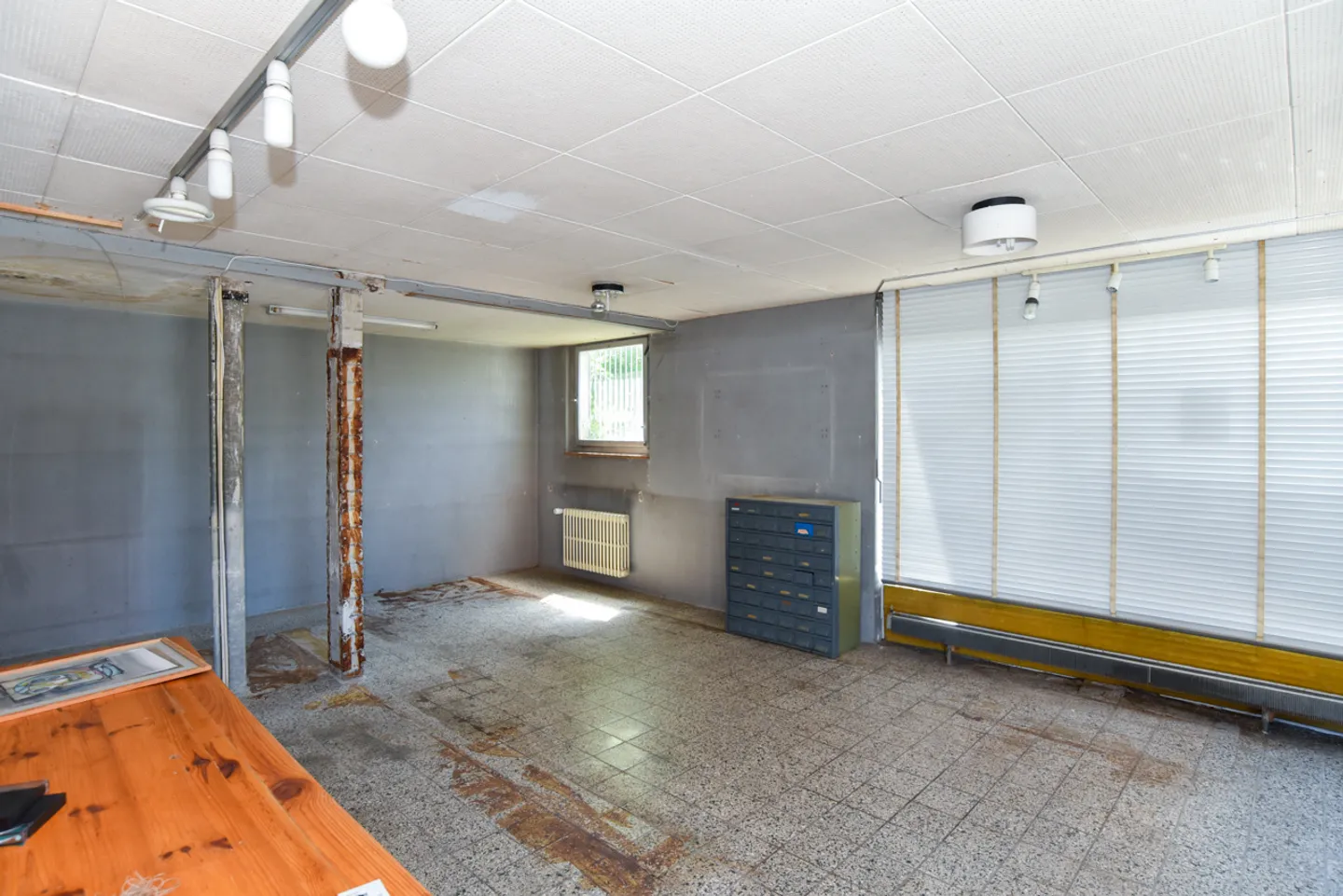 Renovationsobjekt mit Potential für Zweifamilien- oder Wohngewerbehaus - Photo 9 of 13