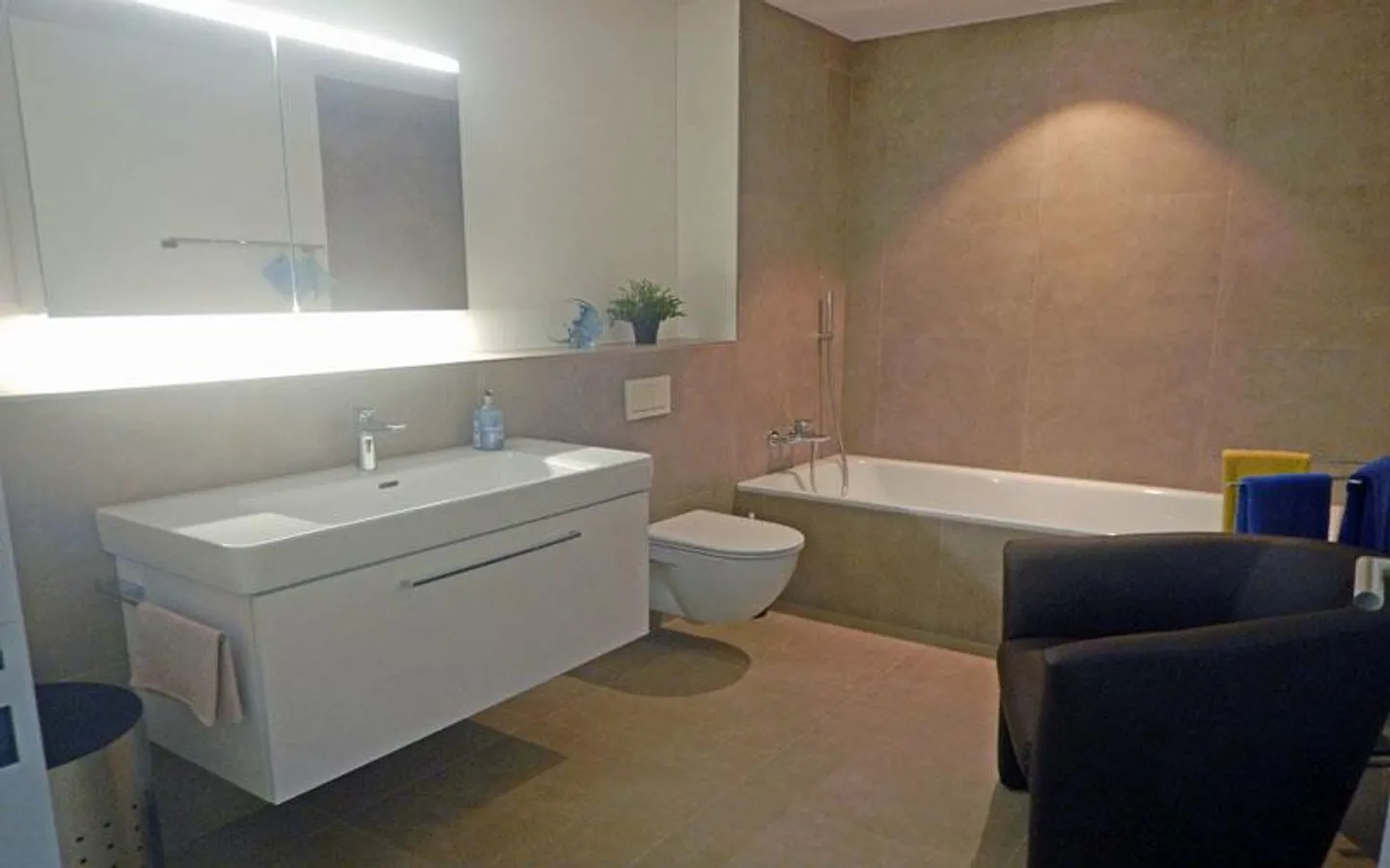 Superbe appartement de jardin avec belle vue - Photo 4 sur 9